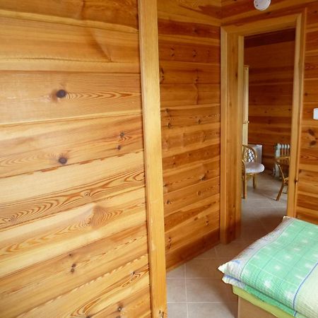 Restaurace Vraz Hotell Trhové Sviny Rom bilde